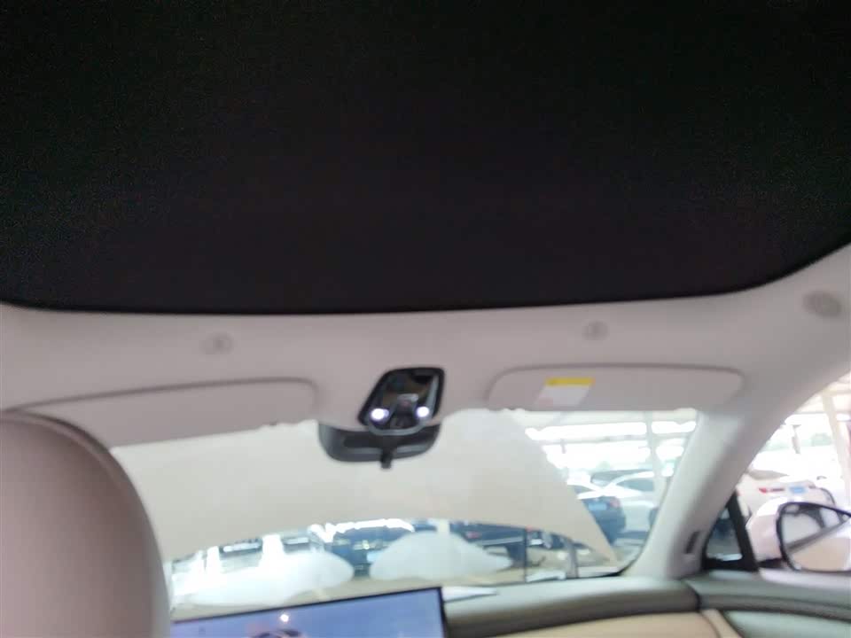 IM Motors Zhiji LS6 IM Motors Zhiji LS6