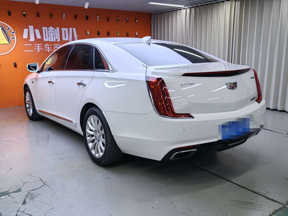 Cadillac XTS
