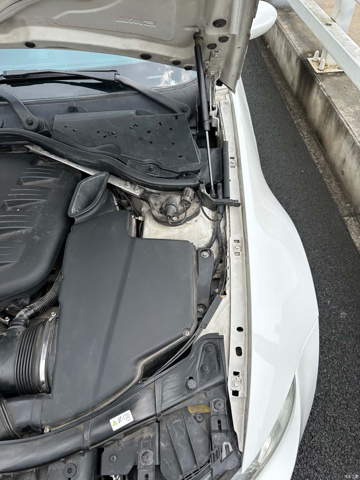 BMW M3, 2011 21