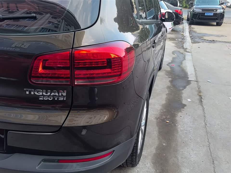 Volkswagen Tiguan