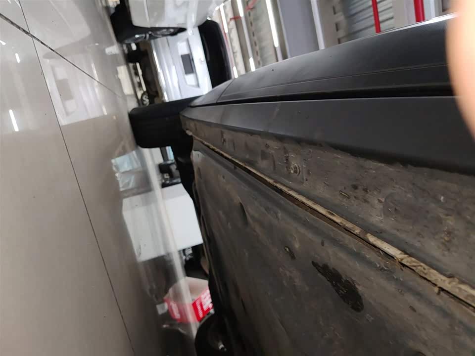 Volkswagen T-ROC exploring Songs