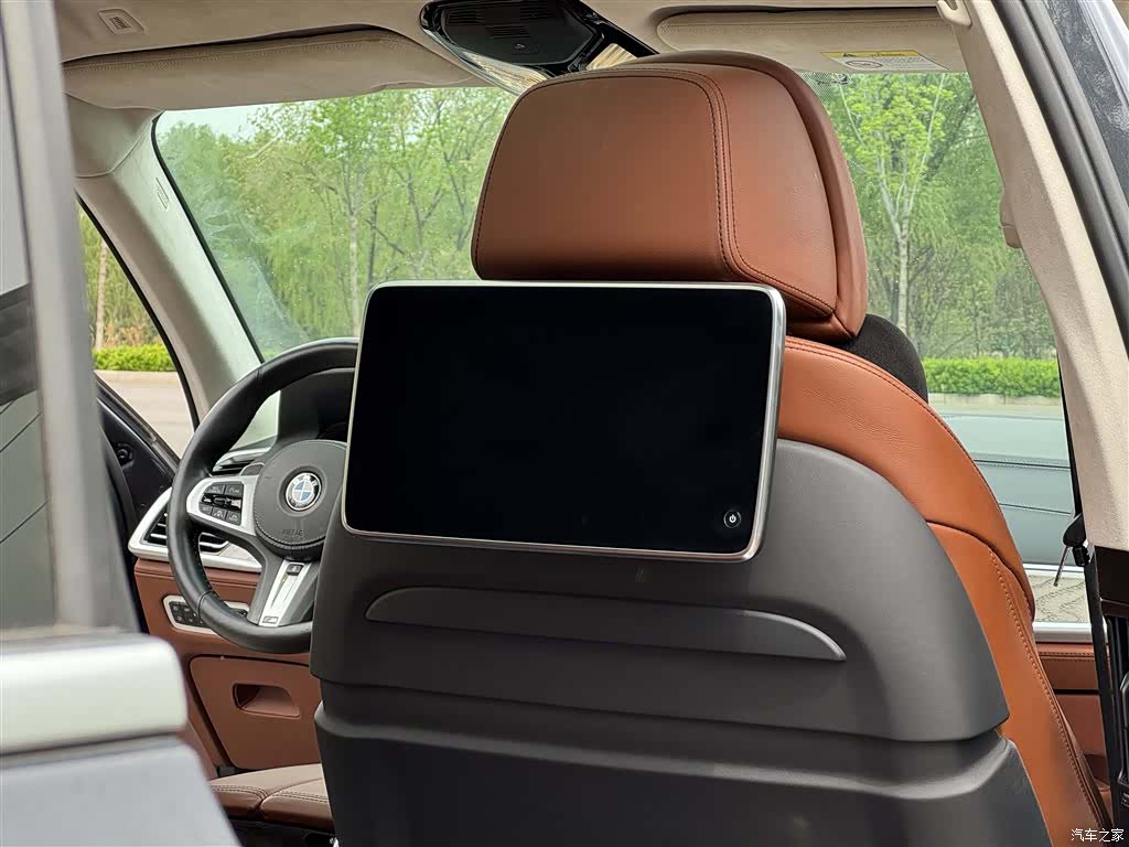 BMW X7, 2021 9