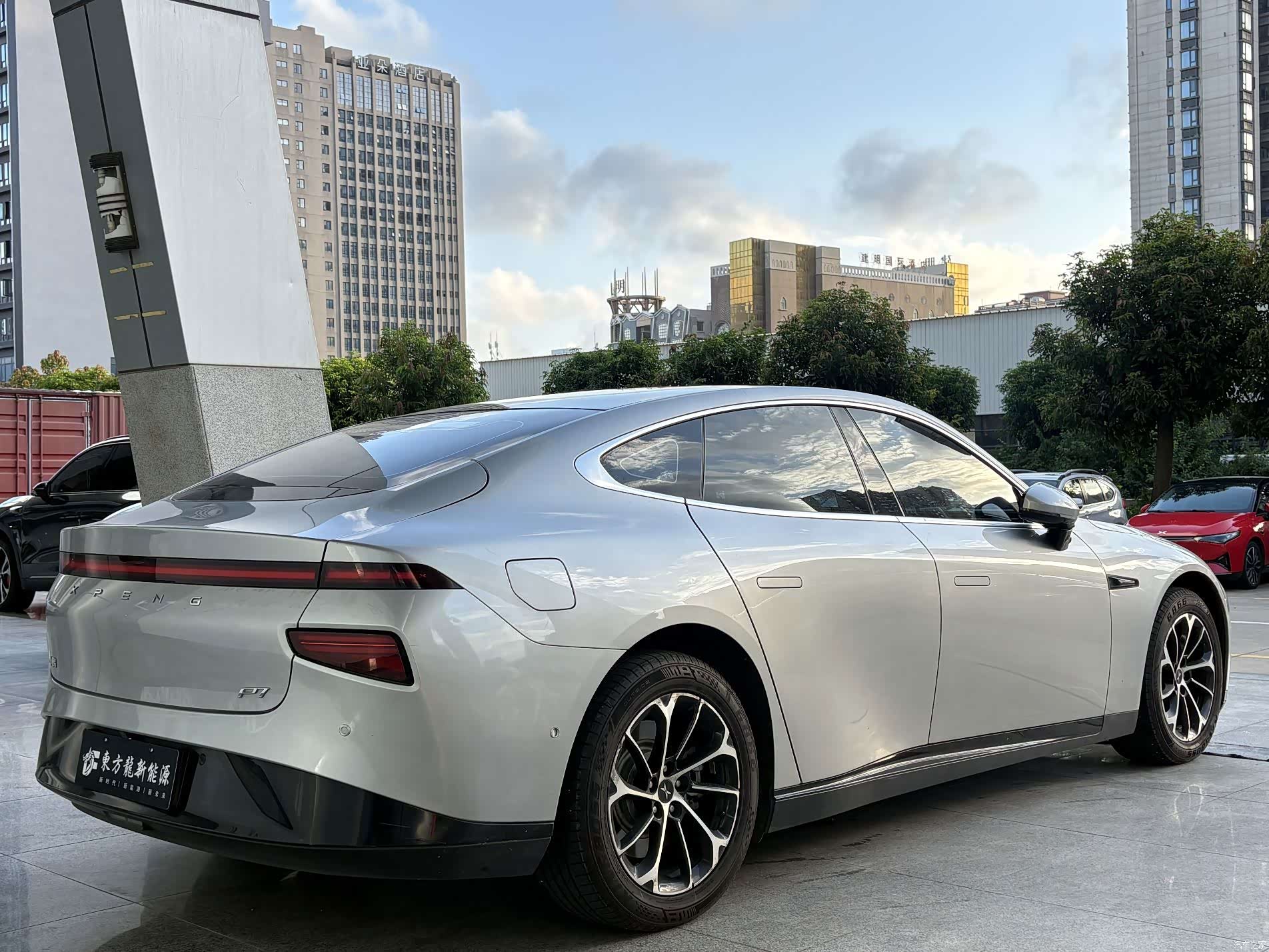Xpeng P7, 2021 9