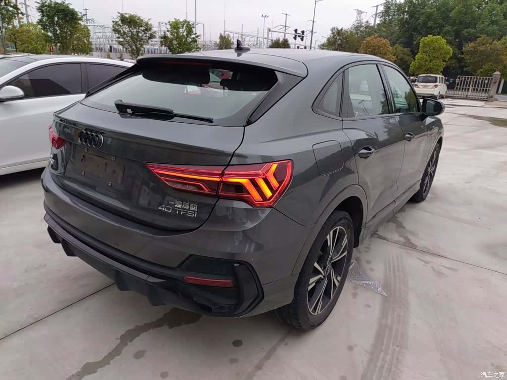 Audi Q3, 2023 все фото