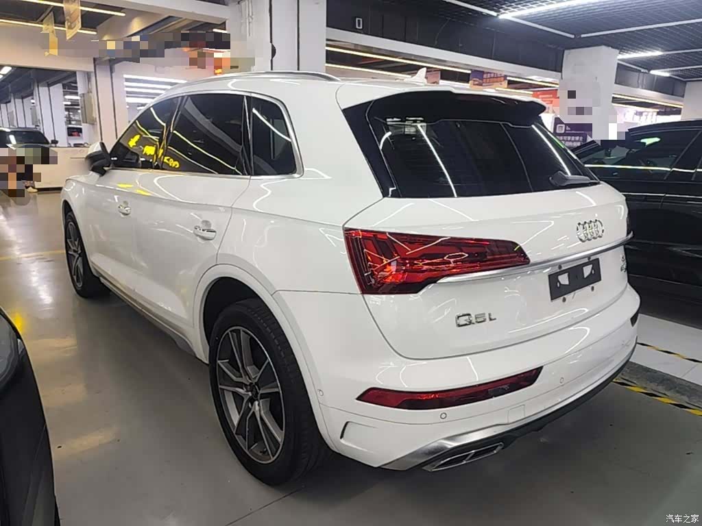 Audi Q5L, 2021 все фото