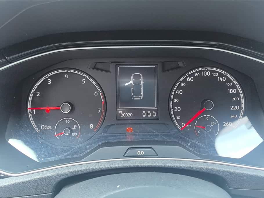 Volkswagen T-ROC exploring Songs