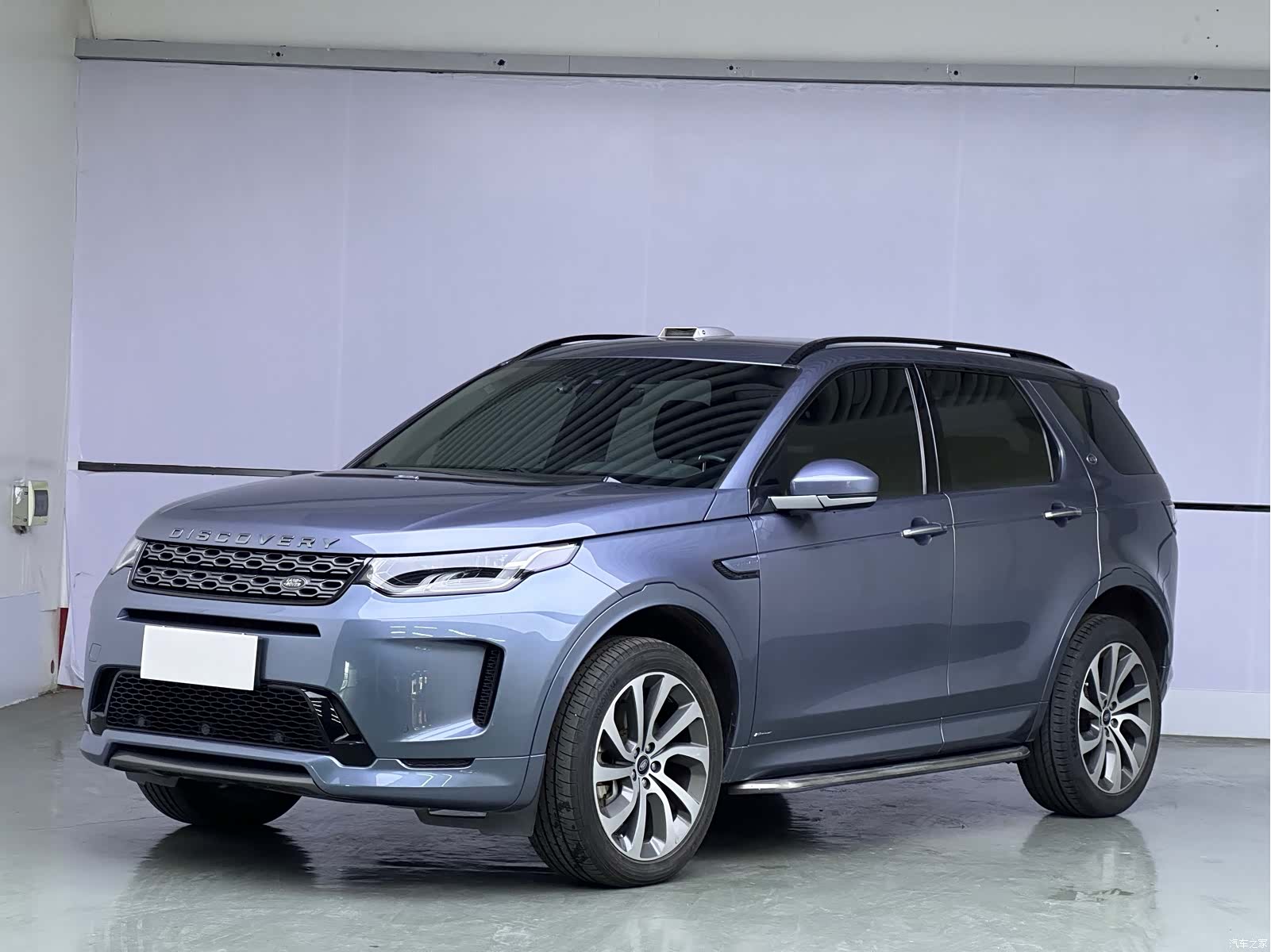 Land Rover Discovery, 2020 1