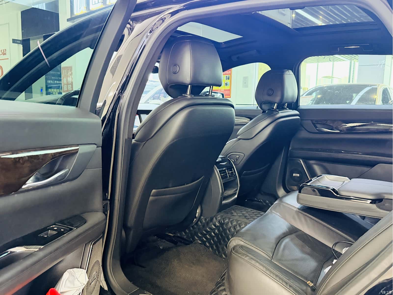 Cadillac CT6, 2016 8