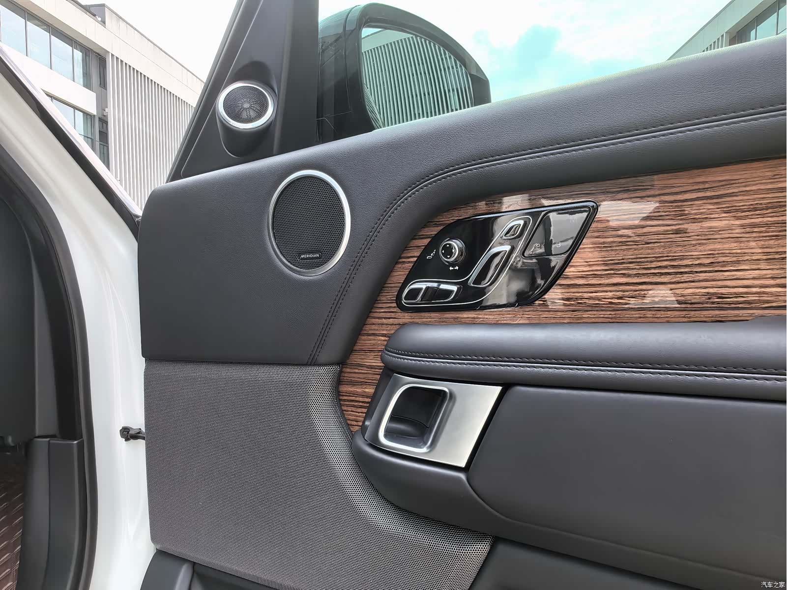 Land Rover Range Rover, 2019 13