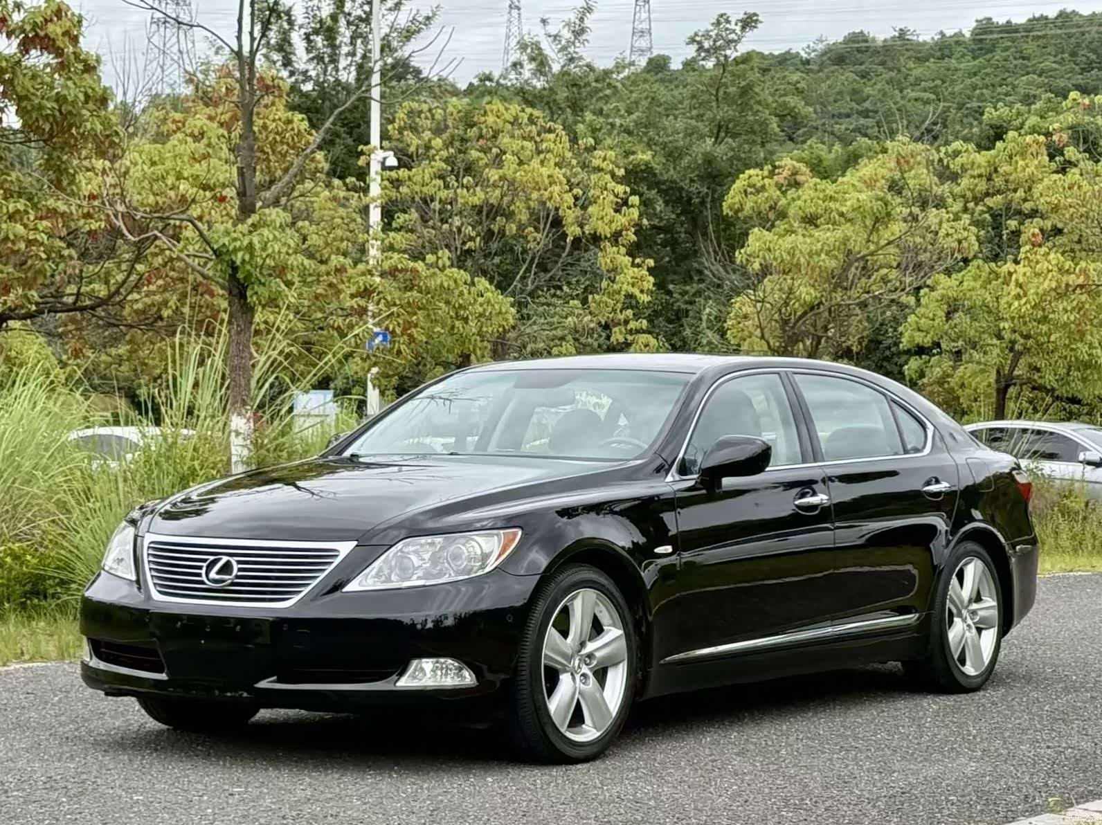 Lexus LS, 2007 1