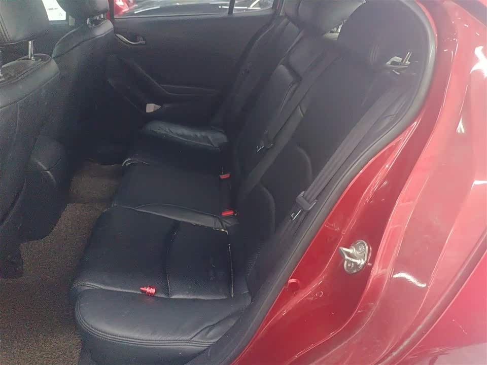 Mazda 3 Angkesaila Mazda 3 Angkesaila