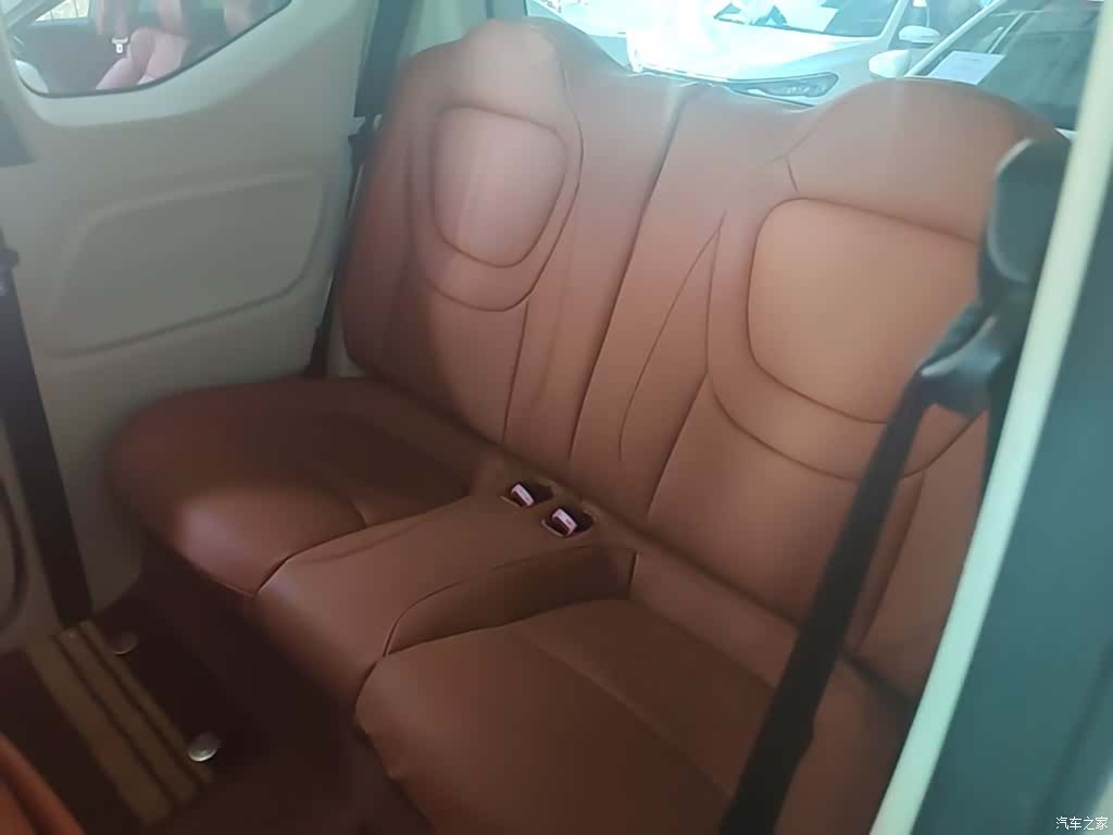 Wuling MINIEV, 2024 13
