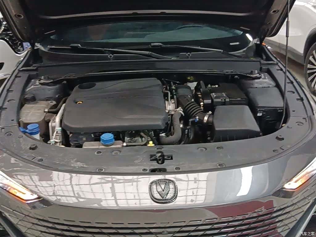 Changan UNI-V, 2023 20