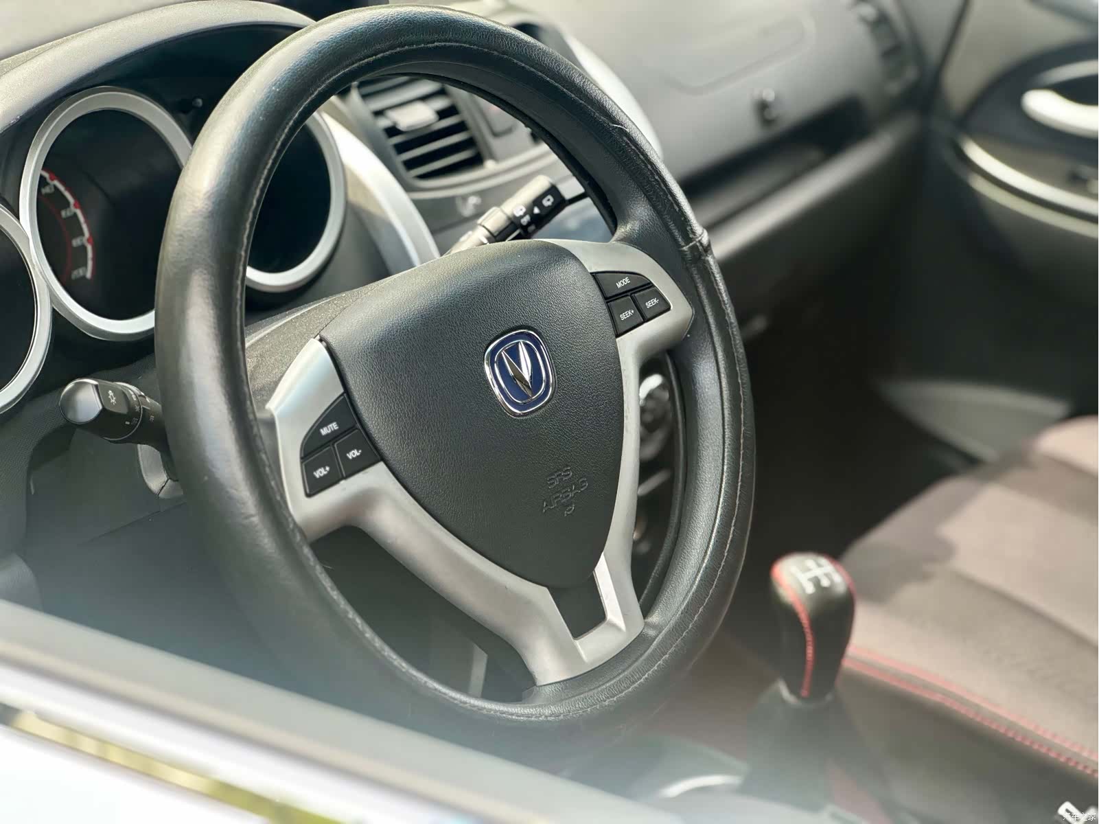 Changan CX20, 2015 18