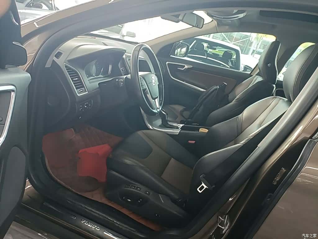 Volvo XC60, 2016 16