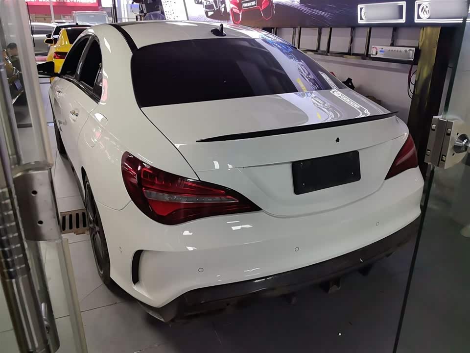 Mercedes-Benz CLA AMG