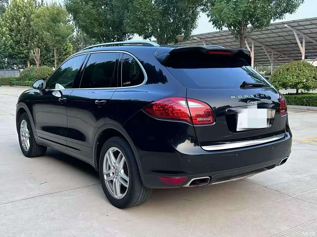 Porsche Cayenne, 2012 4