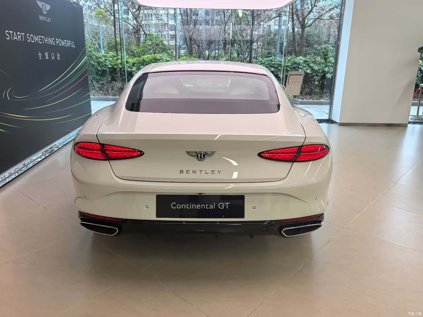 Bentley Continental GT, 2026 11