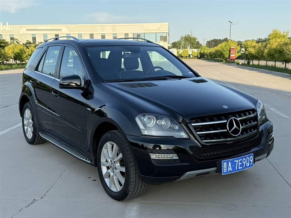 Mercedes-Benz M class