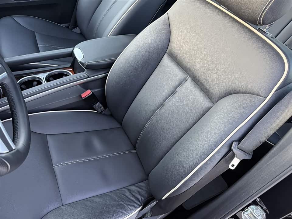 Mercedes-Benz M class