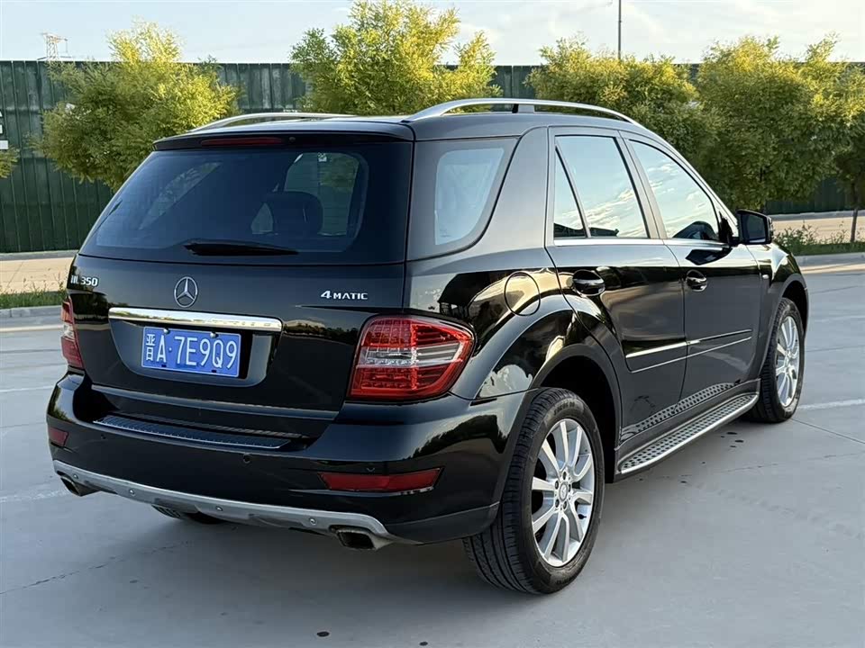 Mercedes-Benz M class