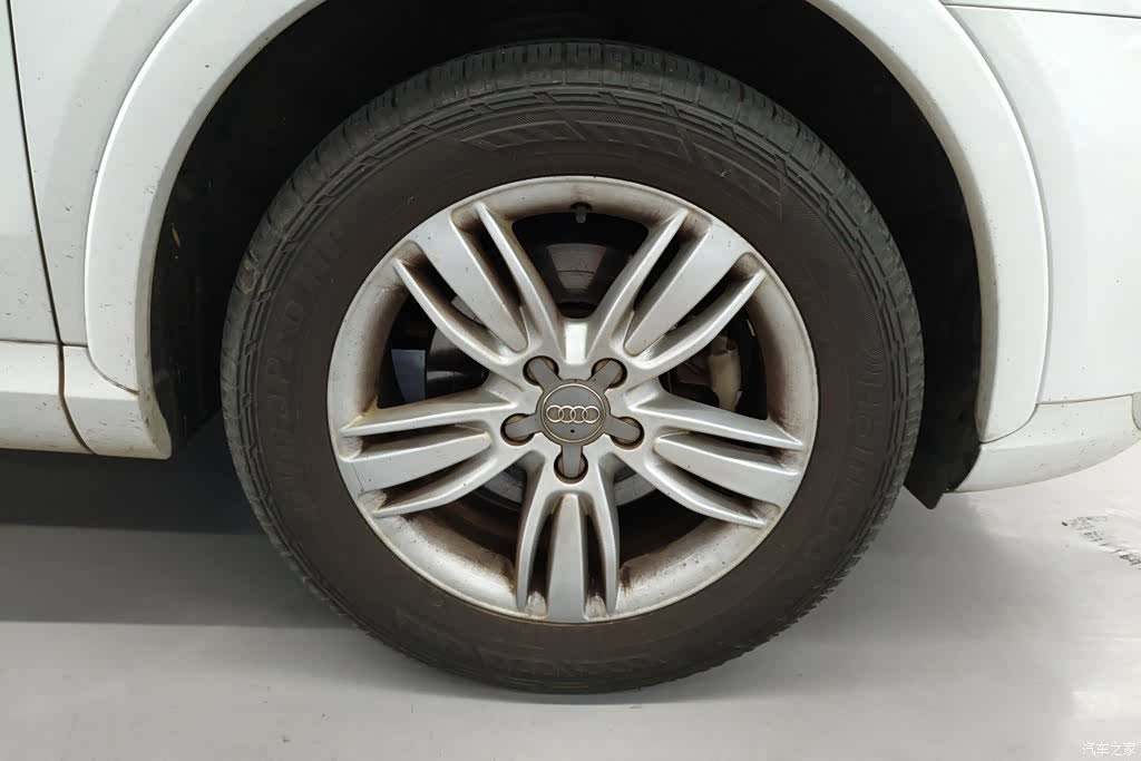 Audi Q3, 2014 6