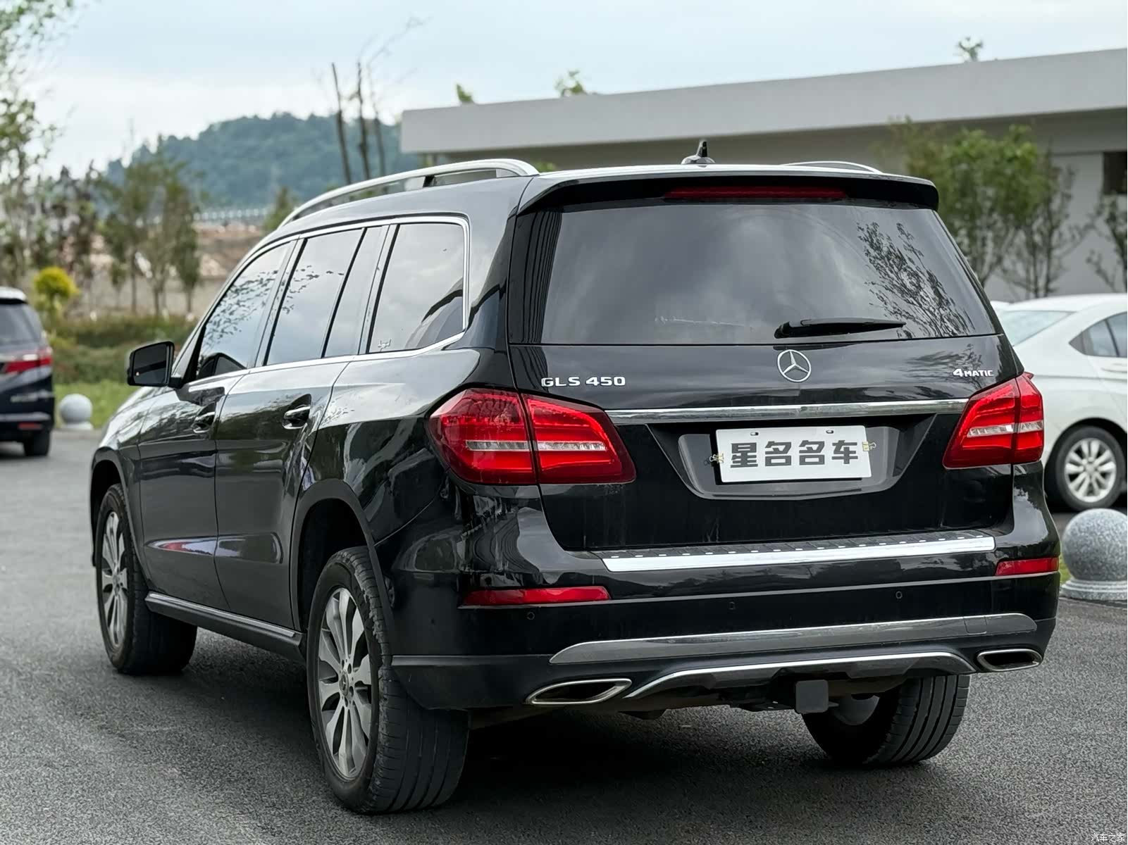 Mercedes-Benz GLS, 2018 12