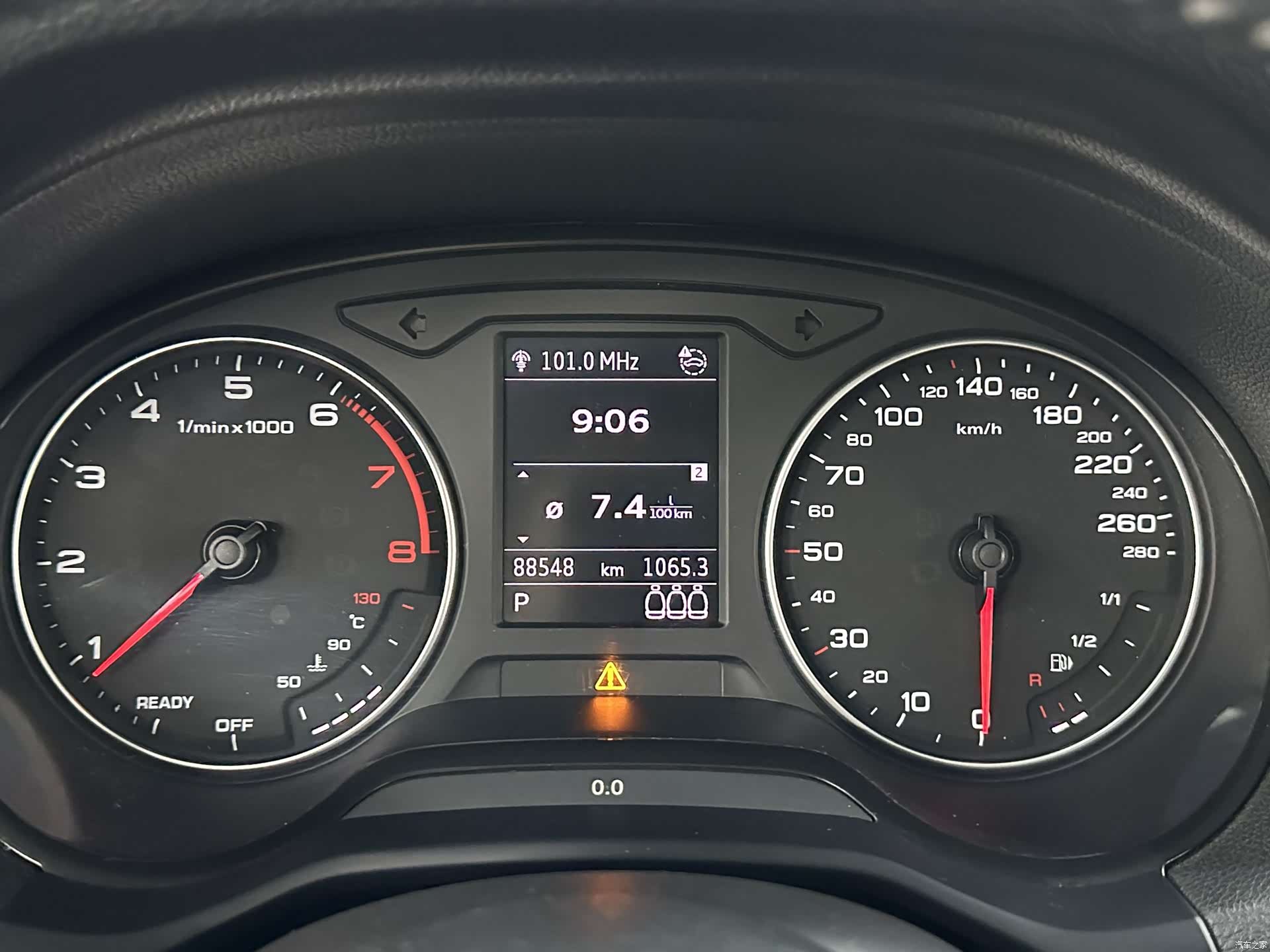 Audi Q2L, 2021 31