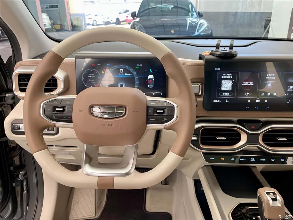 Geely Icon, 2022 14