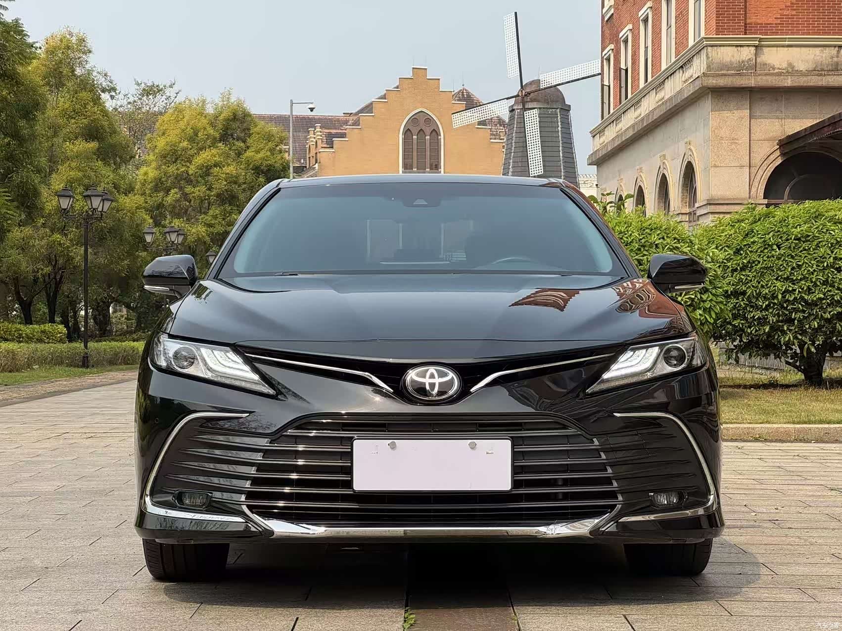 Toyota Camry, 2024 2