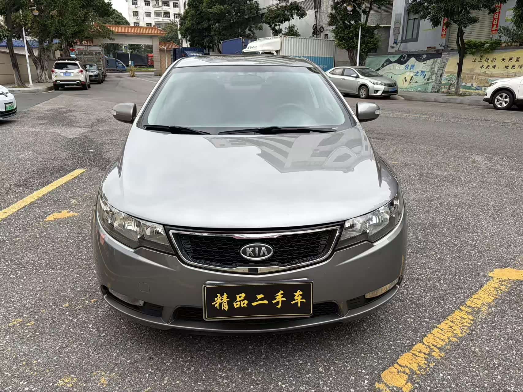 Kia GL, 2011 2