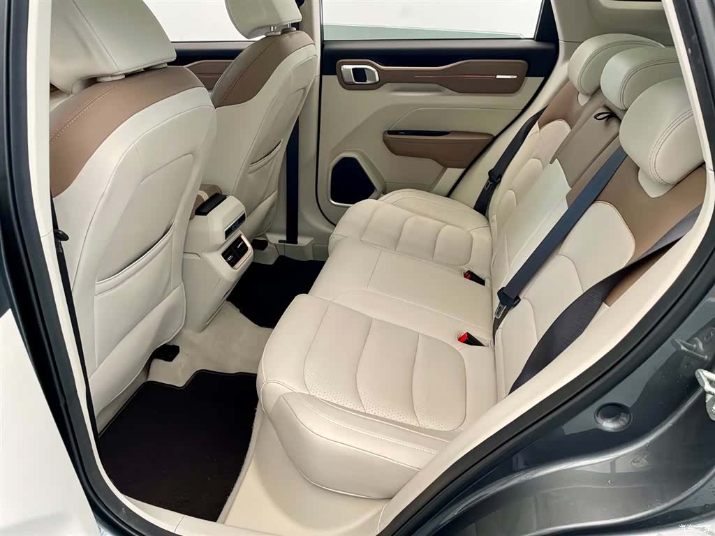 Geely Icon, 2022 7