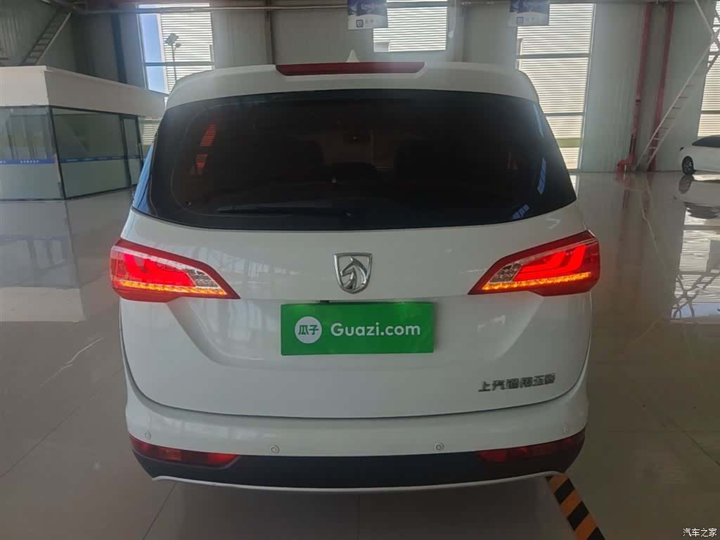 Wuling 730, 2018 6