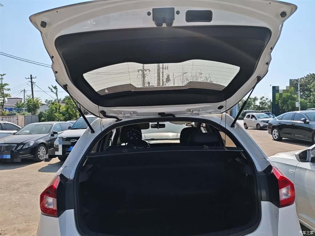 Geely X3, 2019 19