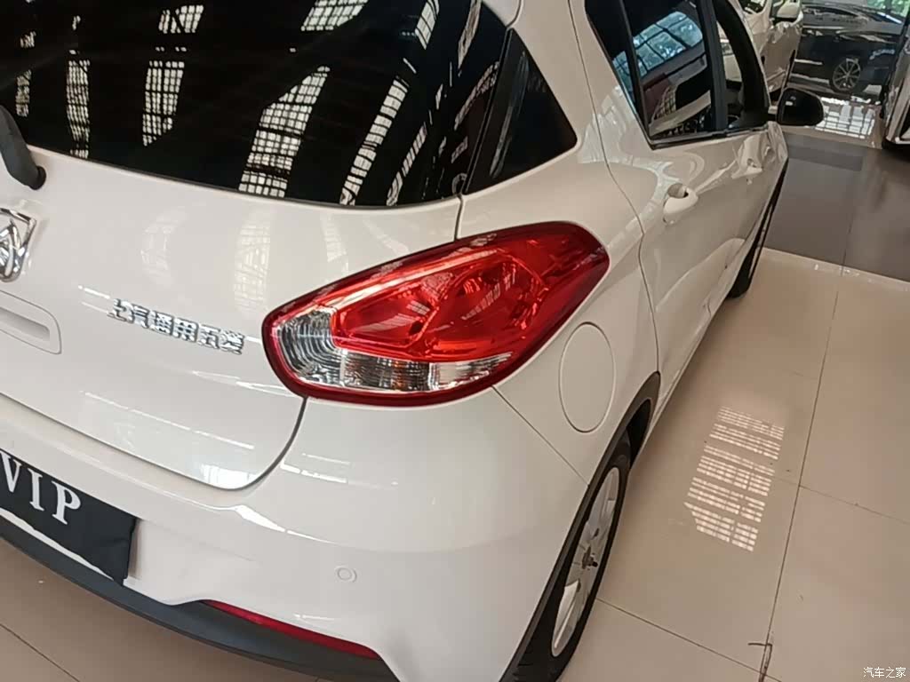 Wuling 310, 2016 8