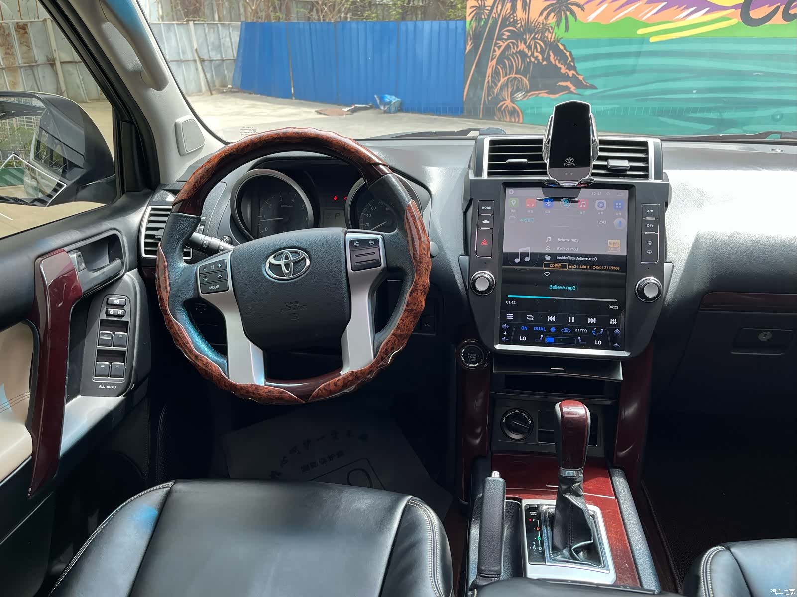 Toyota Prado, 2017 10