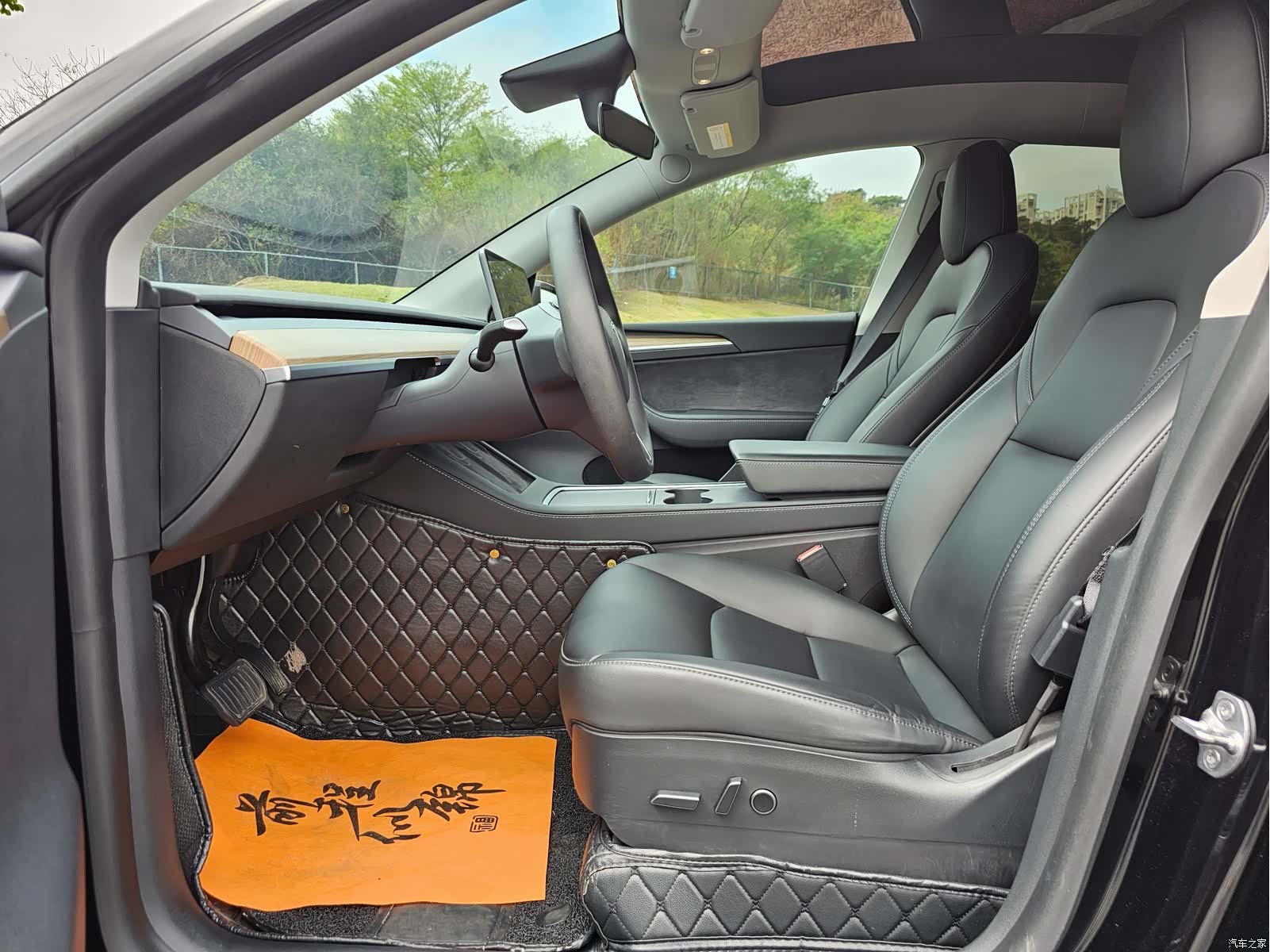 Tesla Model Y, 2021 9