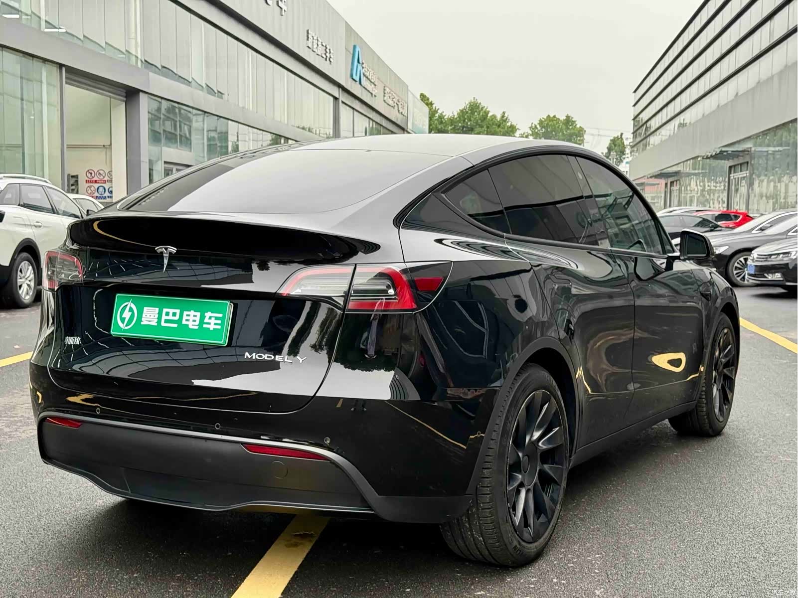 Tesla Model Y, 2022 8