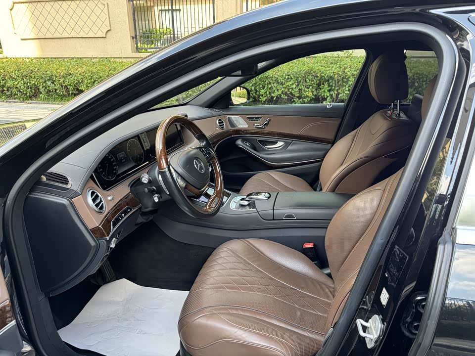 Mercedes-Benz Maybach S-class