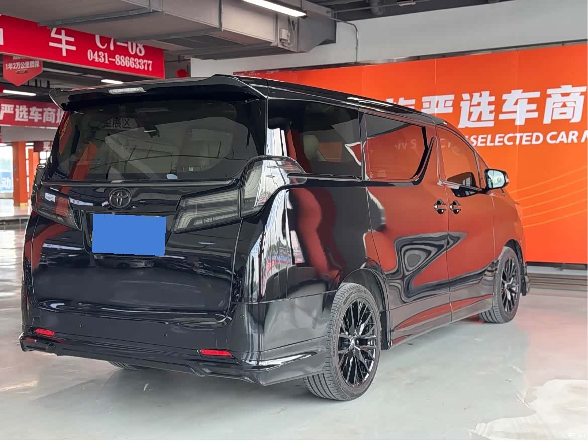 Toyota Alphard, 2018 9