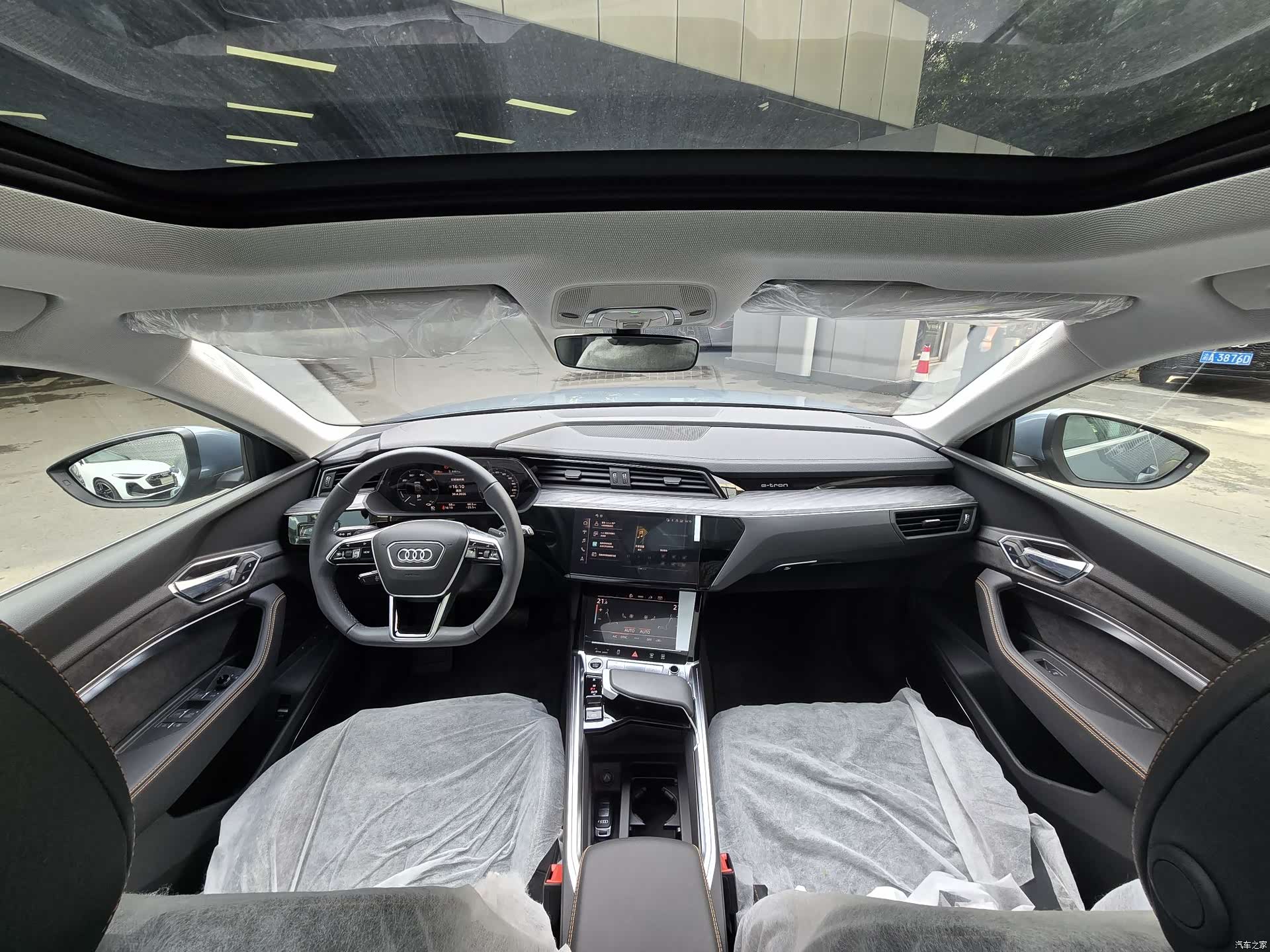 Audi e-tron, 2026 16