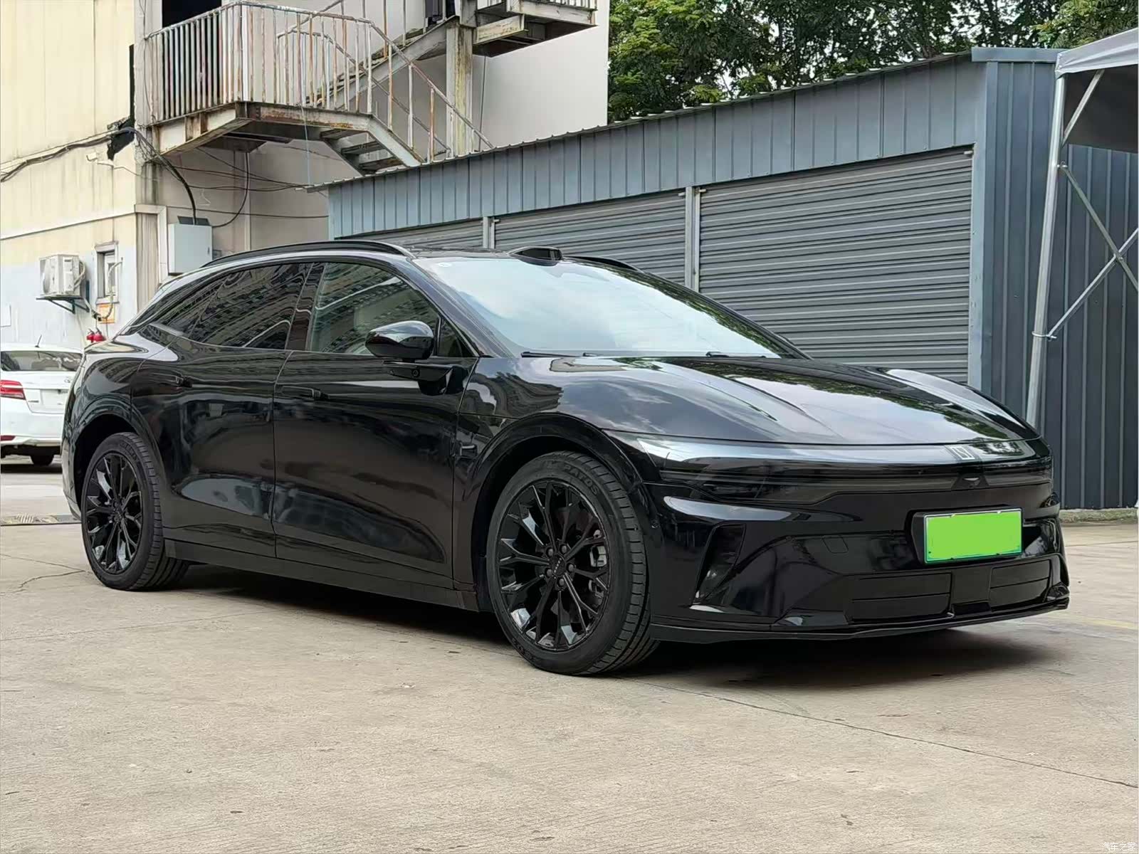 Zeekr 007, 2025 3