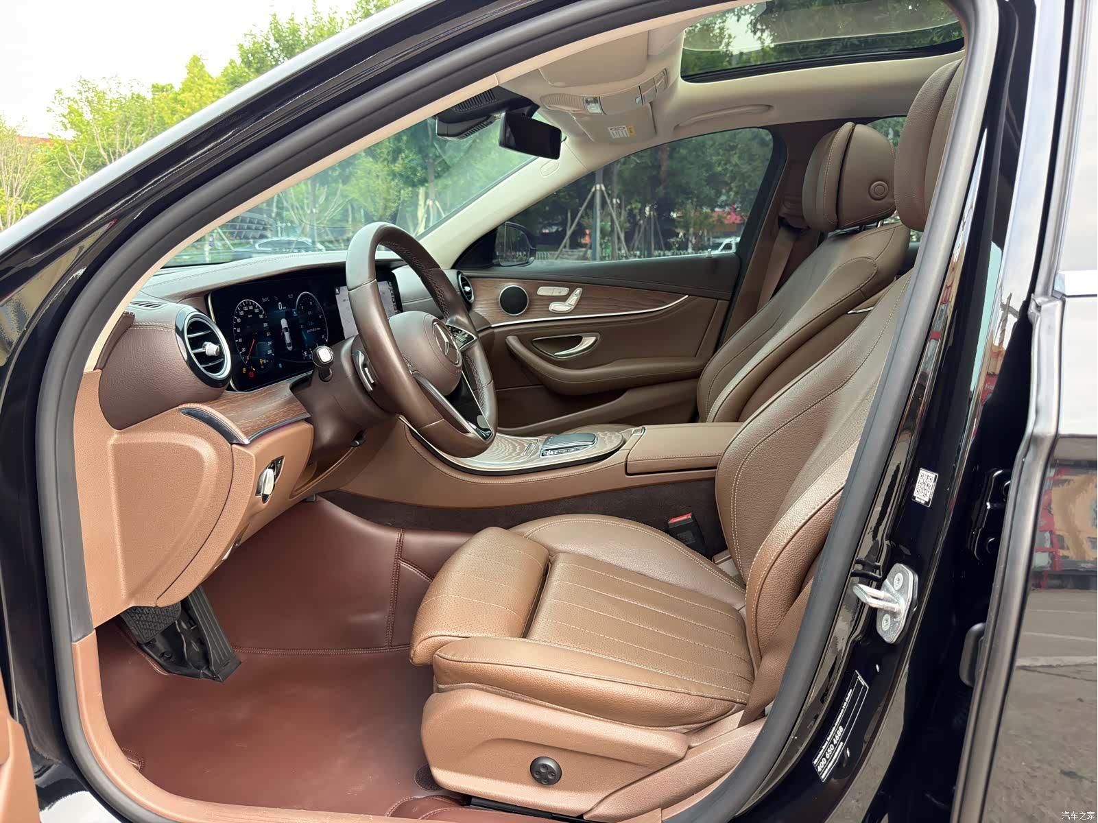 Mercedes-Benz E-Class, 2022 7