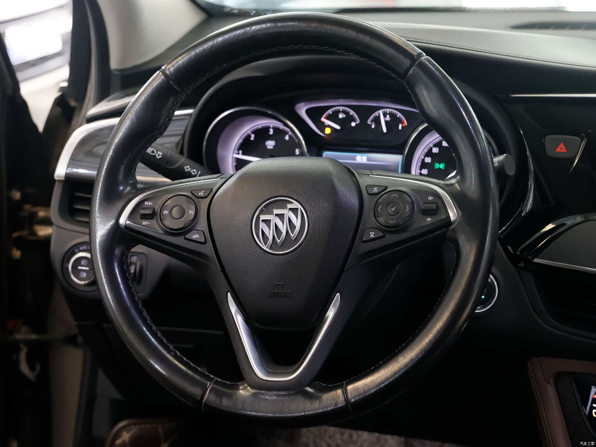 Buick Envision Plus, 2019 7