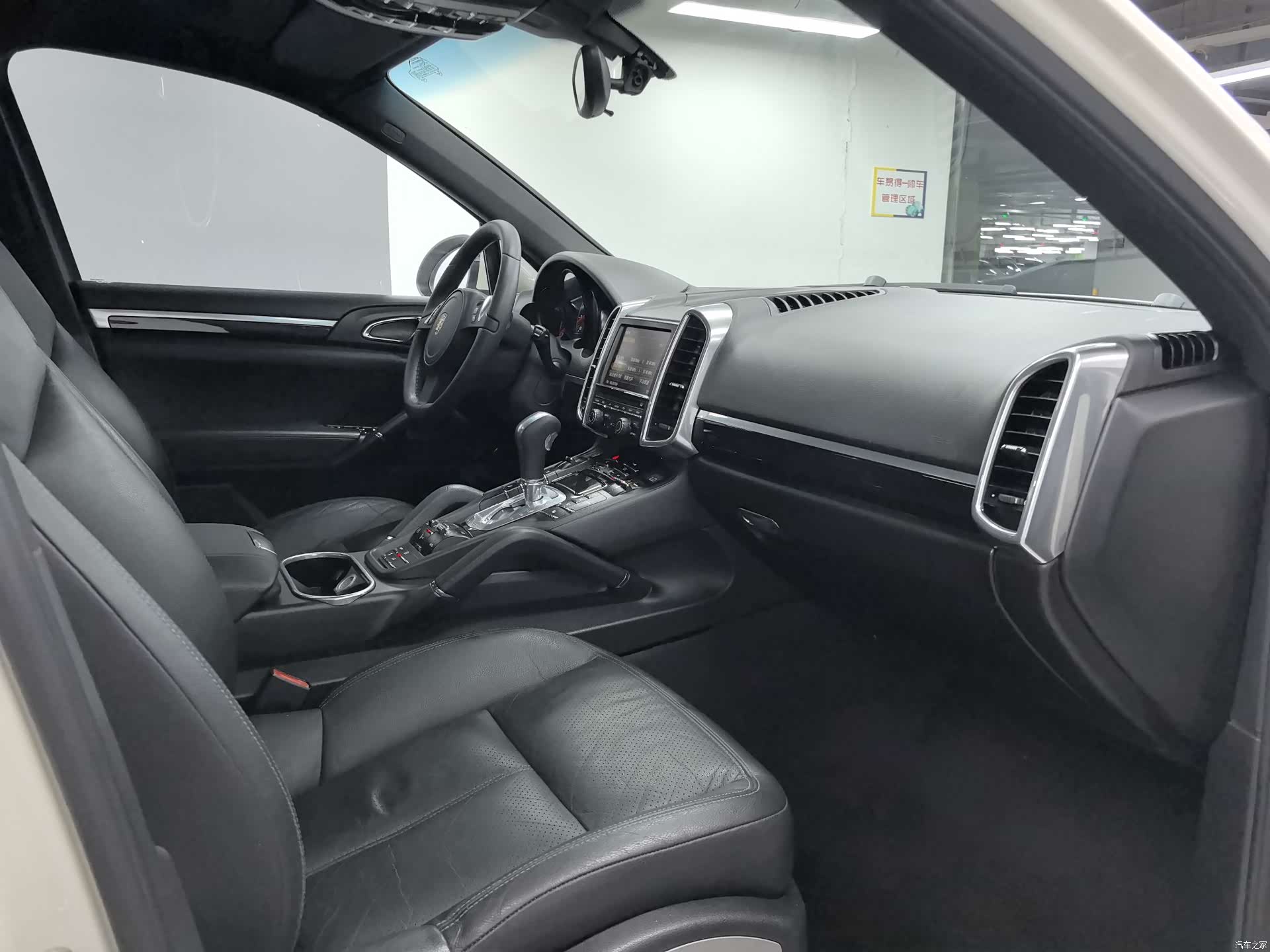 Porsche Cayenne, 2010 все фото