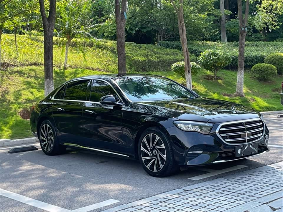 Mercedes-Benz E-class Mercedes-Benz E-class