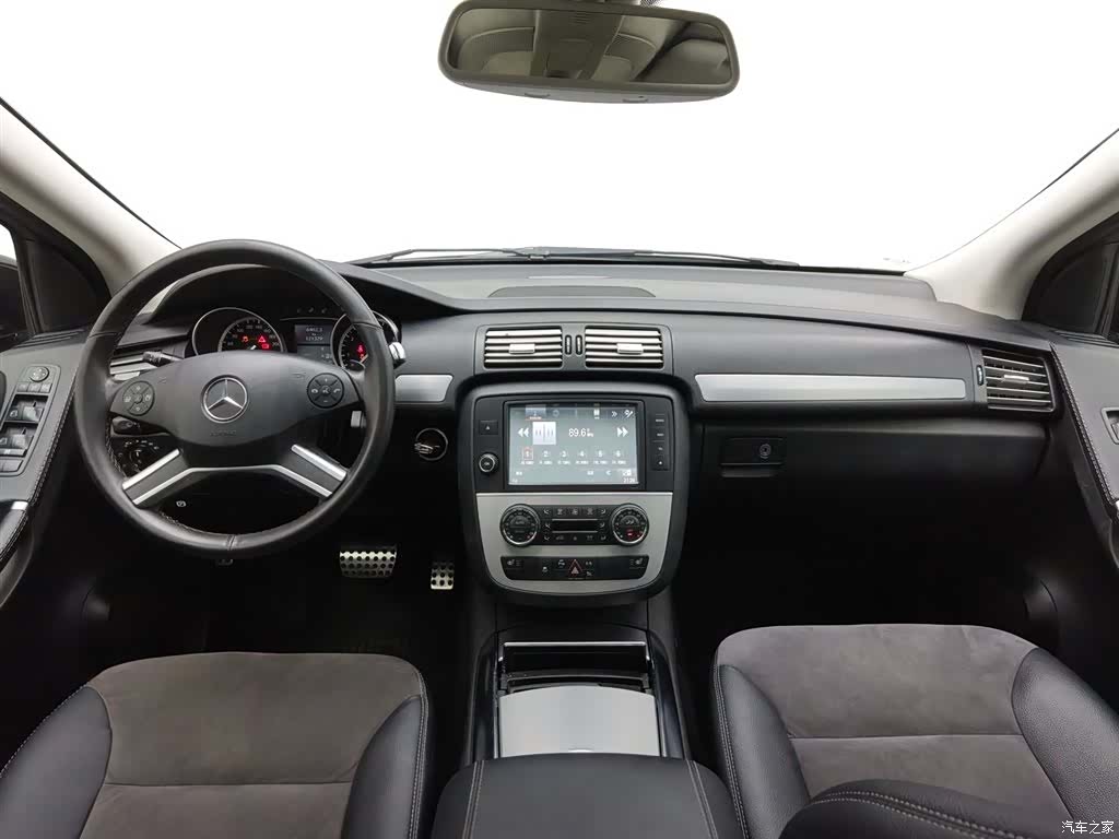 Mercedes-Benz R-Class, 2016 25