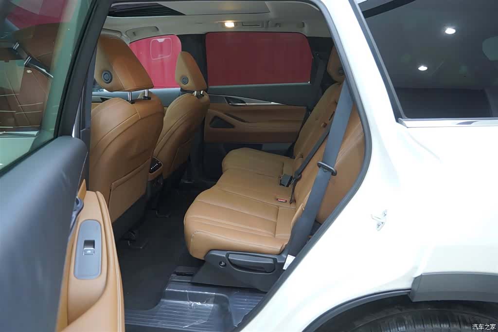 Infiniti QX60, 1900 15