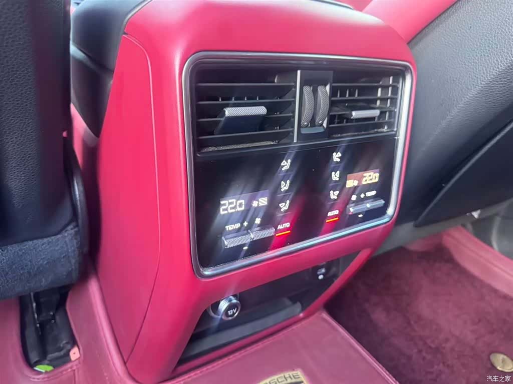 Porsche Cayenne, 2022 15