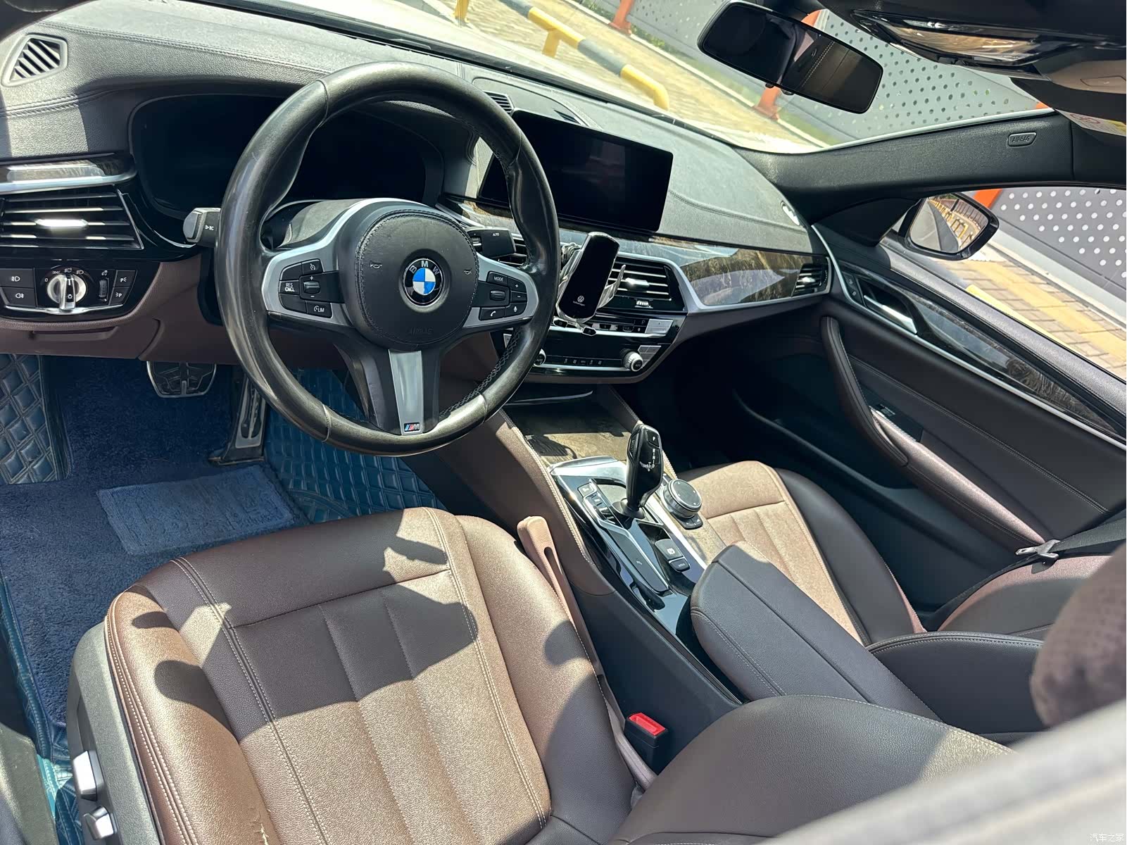 BMW 5 Series, 2019 все фото